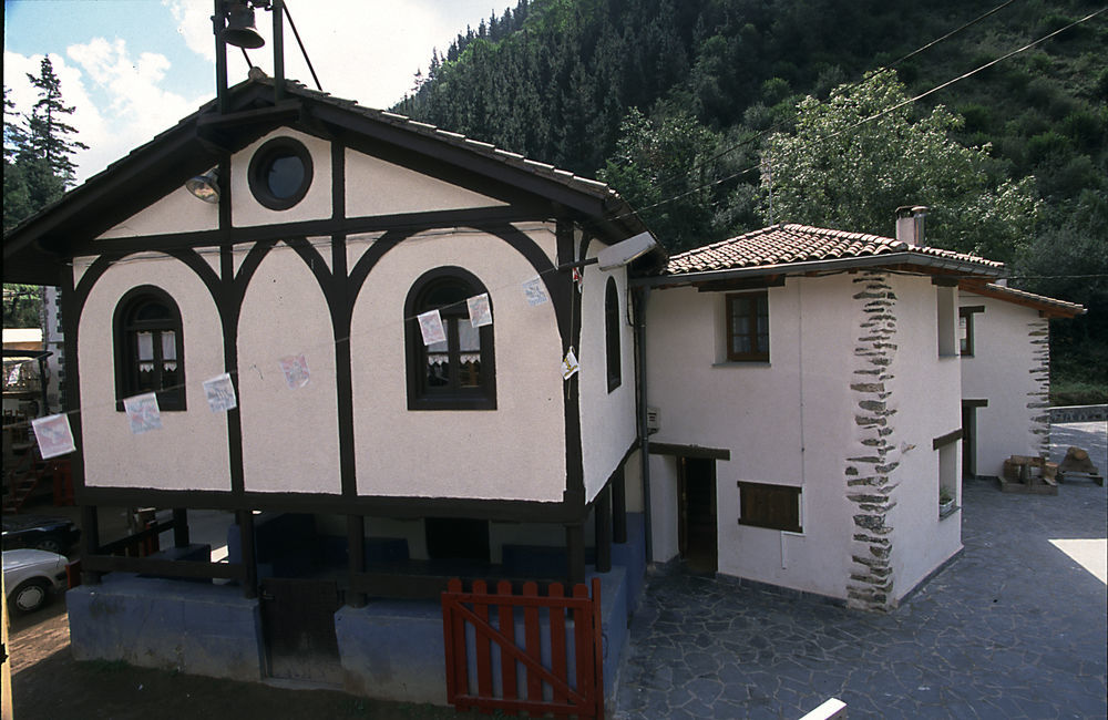 Casa Rural Eleizondo Haundia Itziar Exterior photo
